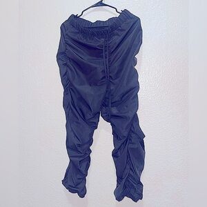 BLACK TRACK PANT JOGGERS w/ POCKETS ! SIZE L BUT FITS BETTER M! NEVER WORN!!!